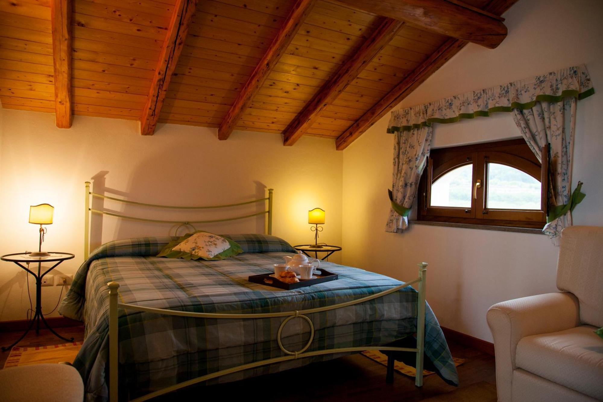 Agriturismo Le Case Di Civi Mascali Oda fotoğraf